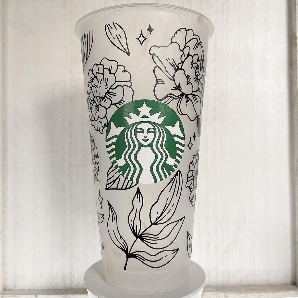 Flower Design Venti Starbucks Cold Cup